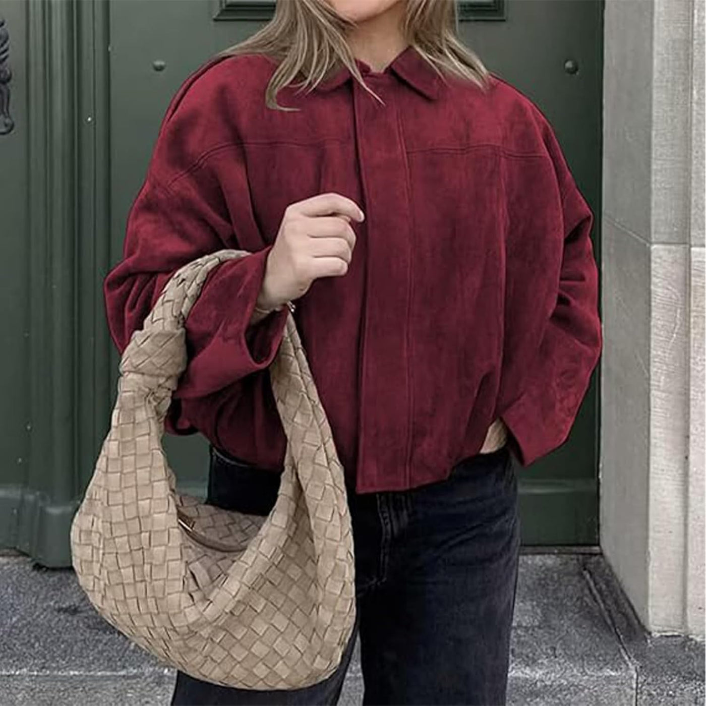 Alicja – Stylowa Kurtka Bomberka z Imitacji Zamszu