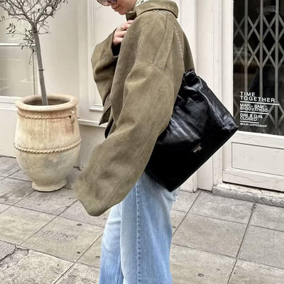 Alicja – Stylowa Kurtka Bomberka z Imitacji Zamszu