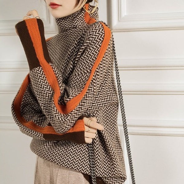 Klaudia – Sweter z Golfem w Kontrastowe Paski