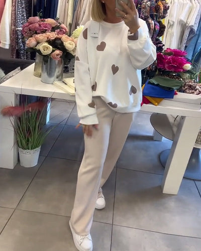 Lucyna – Sweter w Serduszka