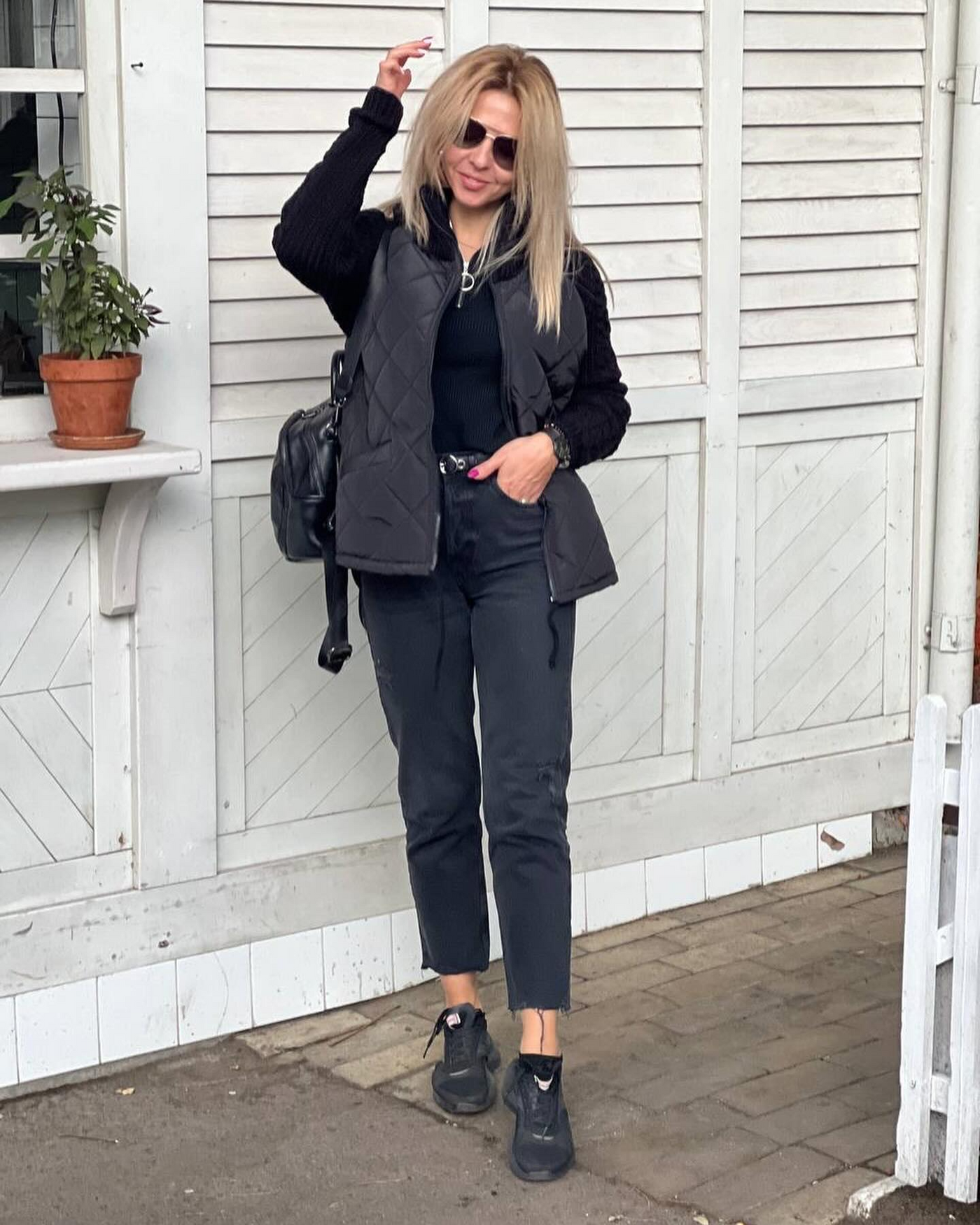 Nora – Patchworkowy Dzianinowy Płaszcz