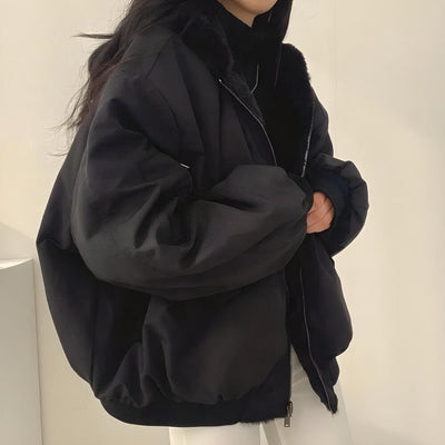 Martyna – Dwustronna Kurtka z Kapturem z Miękkiego Materiału Teddy